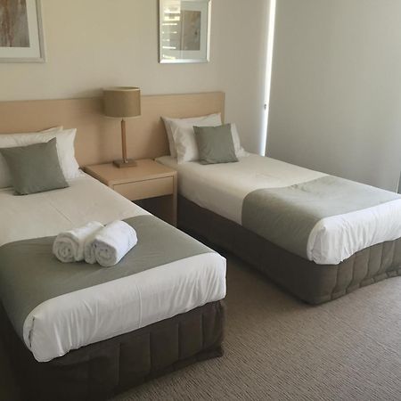 ריינבואו ביץ' Plantation Resort At Rainbow חדר תמונה