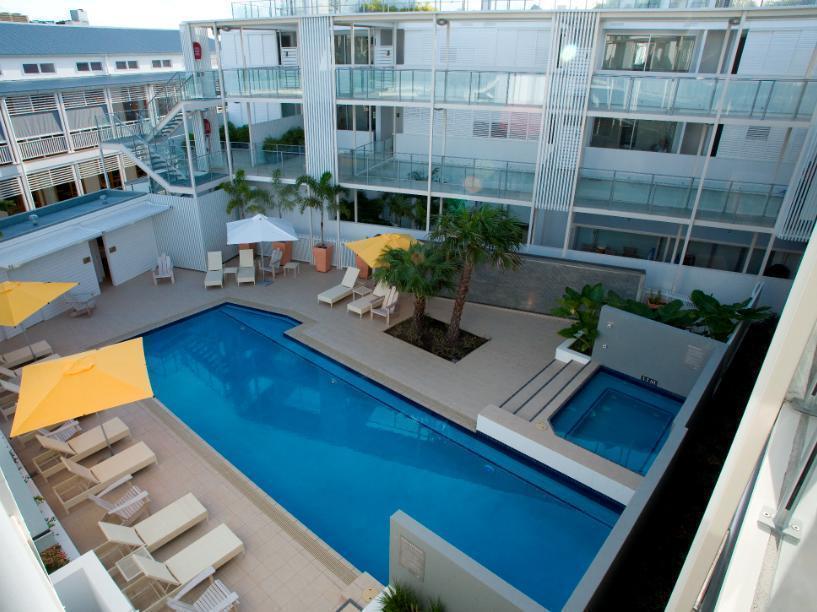 ריינבואו ביץ' Plantation Resort At Rainbow מראה חיצוני תמונה
